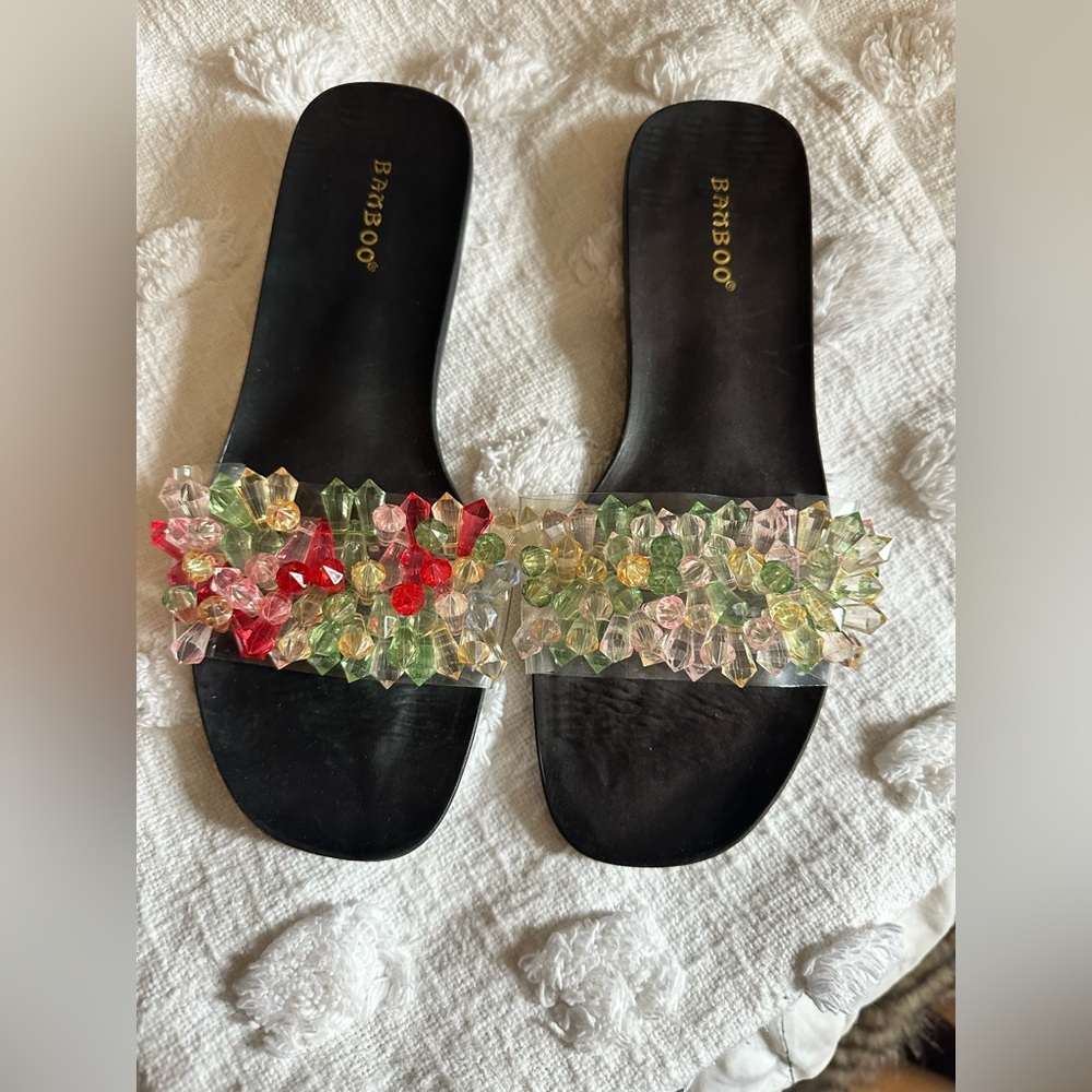 New Bamboo Beaded Unique Sandals - Picture 2 of 6